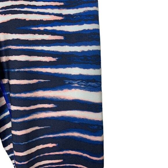 Nike Capri Crop Pro Fit Striped Athletic Leggings Womens Small Black Blue Active - Picture 5 of 12